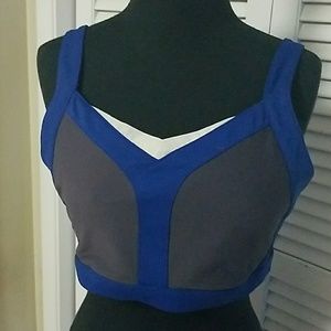 Fabletics sports bra Size large